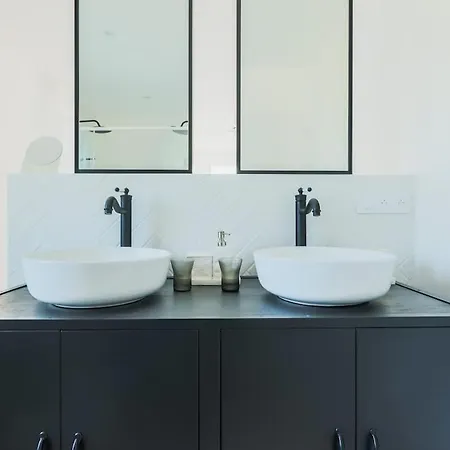 Villa Climatisee Proche Mer, 4 Chambres Et 4 Salles De Bain
